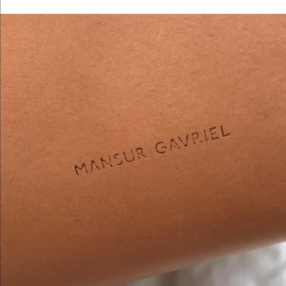 Mansur Gavriel Classic Bucket in Cammello/Rosa